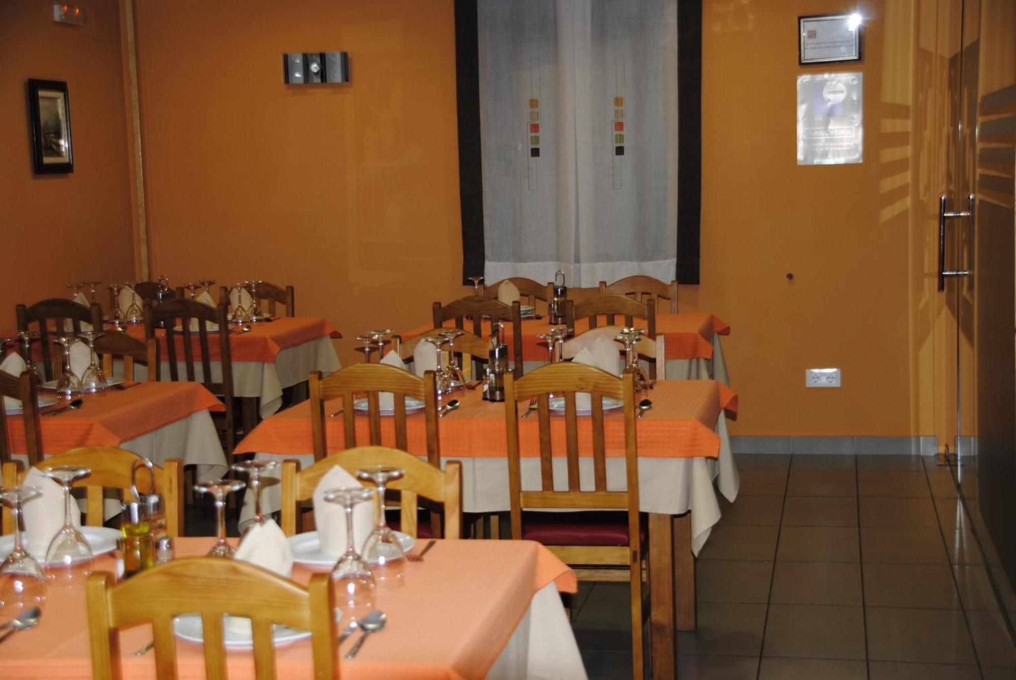 Hotel Alegria Banos De Montemayor Eksteriør bilde