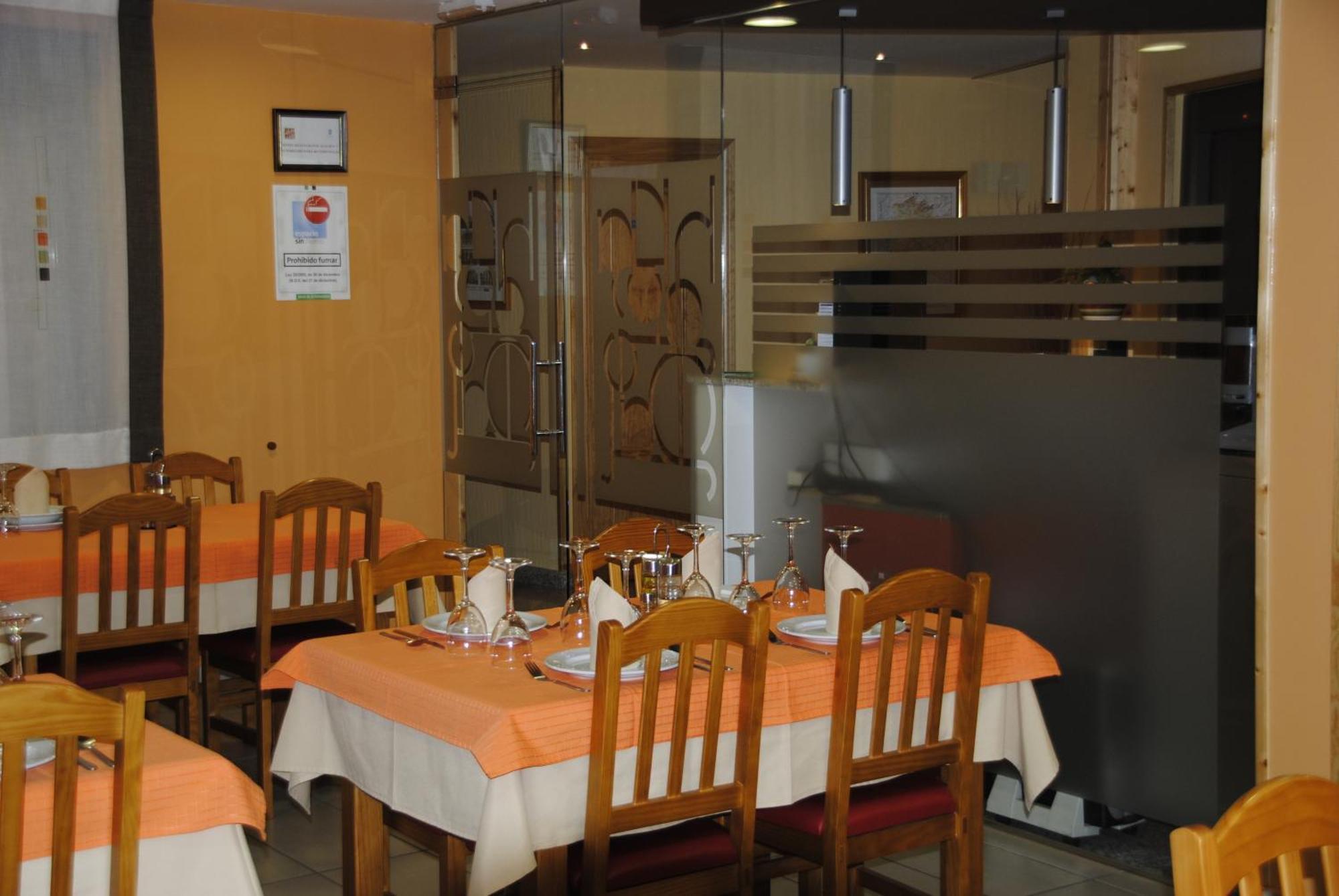 Hotel Alegria Banos De Montemayor Eksteriør bilde