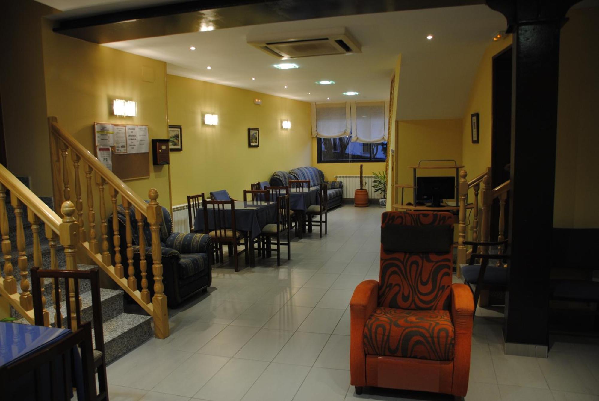Hotel Alegria Banos De Montemayor Eksteriør bilde